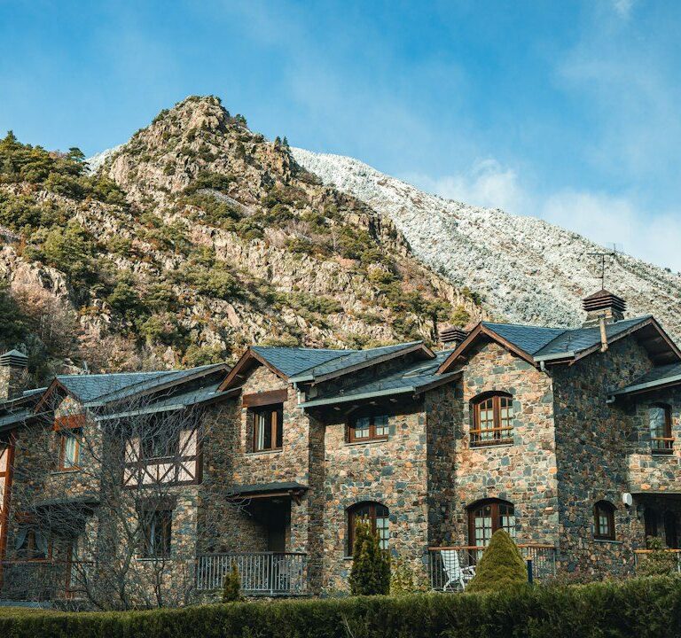 investir immobilier Andorre rentabilité - Aparcand